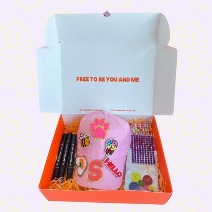 Cap Box 3